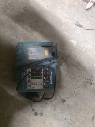 Makita dc18ra battery - dc18ra, charger