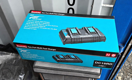 Makita dc18rd 110v - twin, port