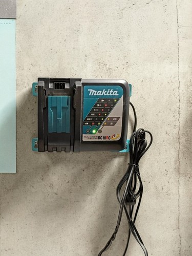 Makita dc18rc 18v lxt charger - makita,